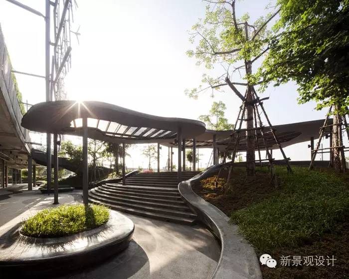 廣場案例：泰國清萊，山地購物廣場