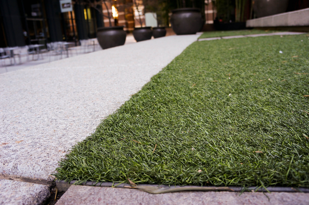 美國560 Mission街道廣場