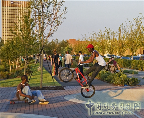 【周二頭條】美國伯明翰鐵路公園景觀賞析