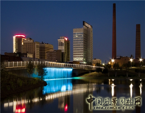 【周二頭條】美國伯明翰鐵路公園景觀賞析