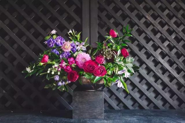 插花藝術(shù)：俄羅斯風(fēng)情插花捧花（組圖）