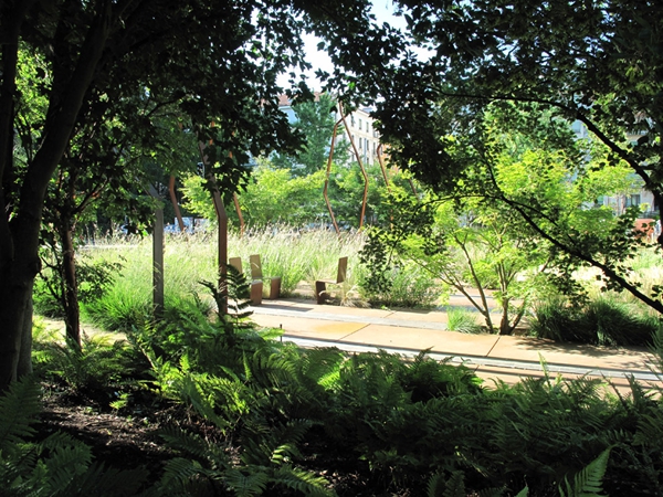 瑞士：日內(nèi)瓦城市花園——Floor Works