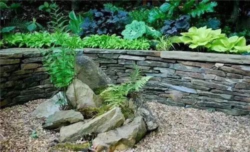 景觀設(shè)計(jì)：石頭縫里的景觀