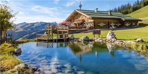 Natural swimming pool　打造夏日生態(tài)泳池