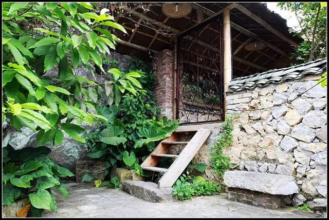 不同國家的民居改造文化磚案例