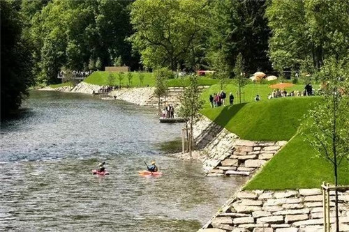 我們在設(shè)計濱水景觀時在設(shè)計什么?