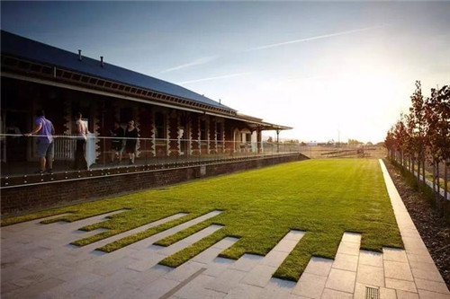 看遍世間萬象的火車站，如何玩轉商業景觀？