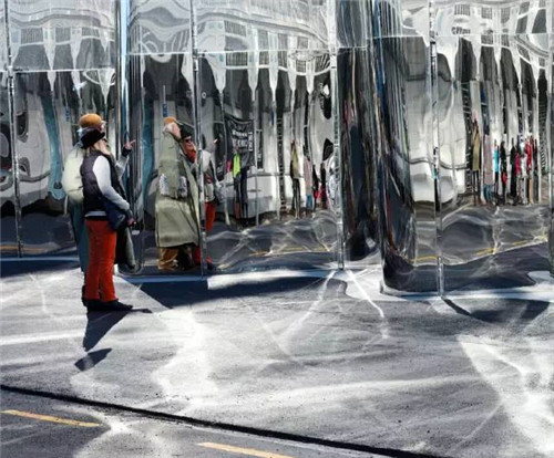 列恩·雷博物館:城市的褶皺雕塑