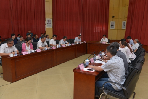 中國科學(xué)院劉偉平調(diào)研中科院植物研究所