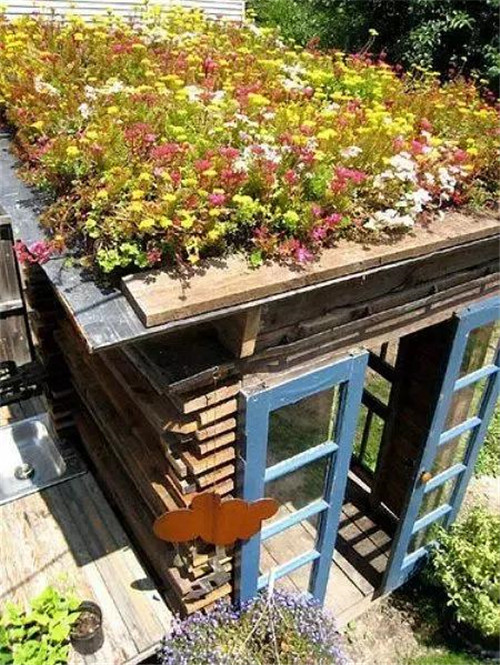 綠植代替瓦片，覆土建筑讓景觀天人合一！