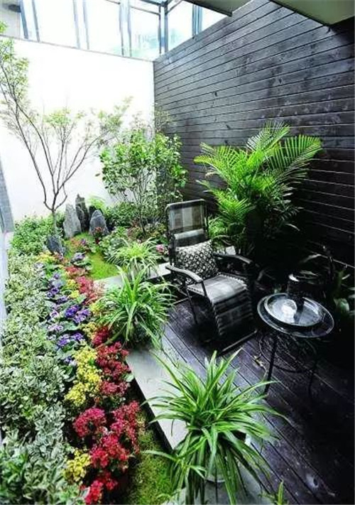 下沉式庭院溫情與美景共存