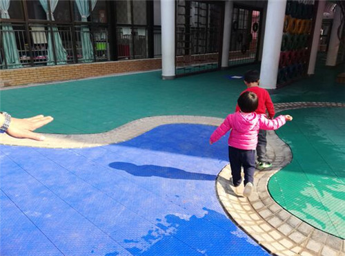 根植快樂認知和體驗的環(huán)境設(shè)計：幼兒園改造