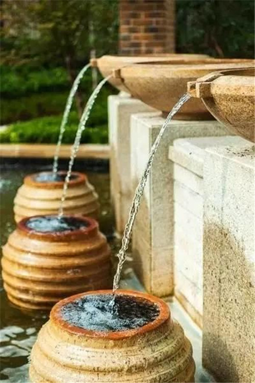 院子里造個小水景檔次提高了十倍不止