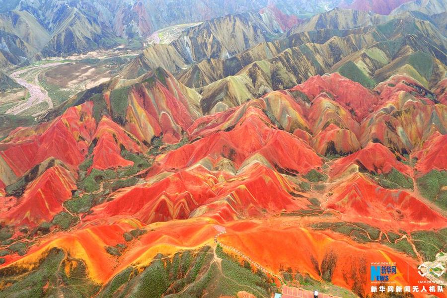 航拍：張掖丹霞國家地質公園