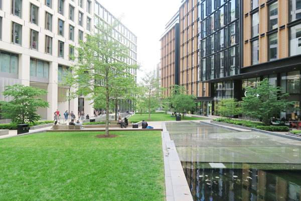 新城市廣場——如何讓建筑間的空間具有活力