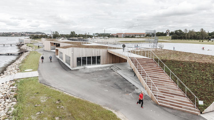 丹麥這座公園,有趣結(jié)合了人造設(shè)施與自然景觀