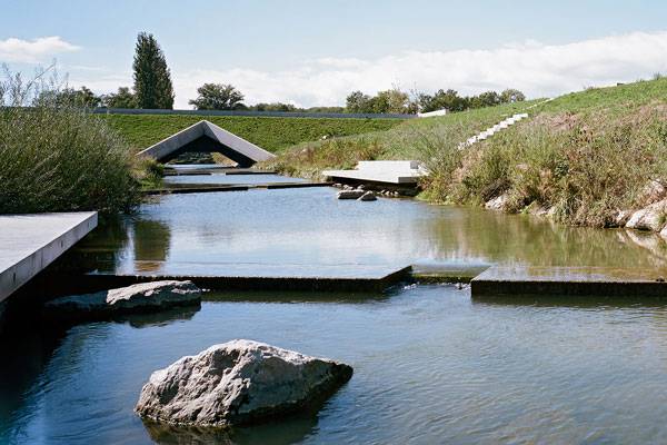 讓被廢棄的河流煥發(fā)新生的景觀(guān)設(shè)計(jì)方案