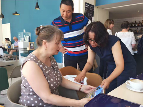 謝菲爾德大學教授海倫·伍利在中國農大開講座