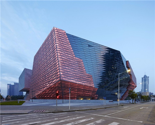 深圳當代藝術館及城市規劃展覽館