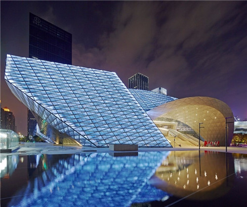 深圳當代藝術館及城市規劃展覽館