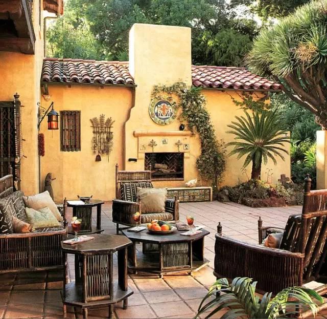 別小看農(nóng)村，庭院打扮起來比別墅還美