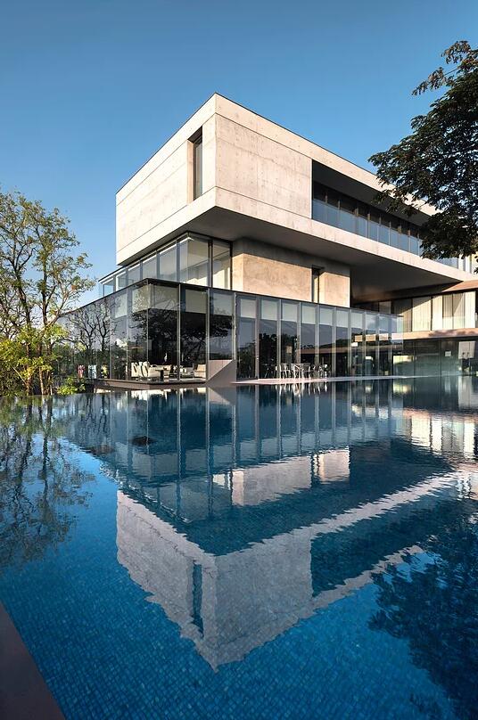 泰國曼谷雨樹住宅區(qū)景觀設(shè)計