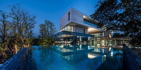 泰國曼谷雨樹住宅區(qū)景觀設(shè)計