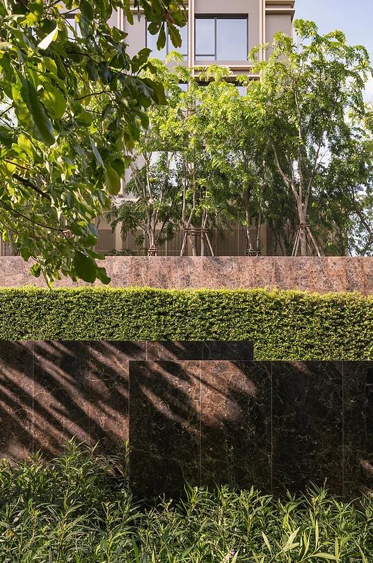 泰國(guó)曼谷Sindhorn住宅景觀設(shè)計(jì)