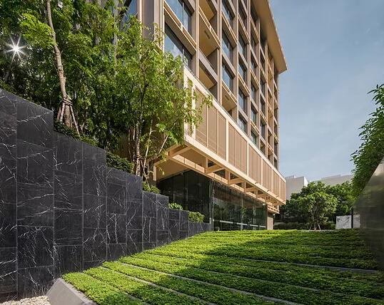 泰國(guó)曼谷Sindhorn住宅景觀設(shè)計(jì)