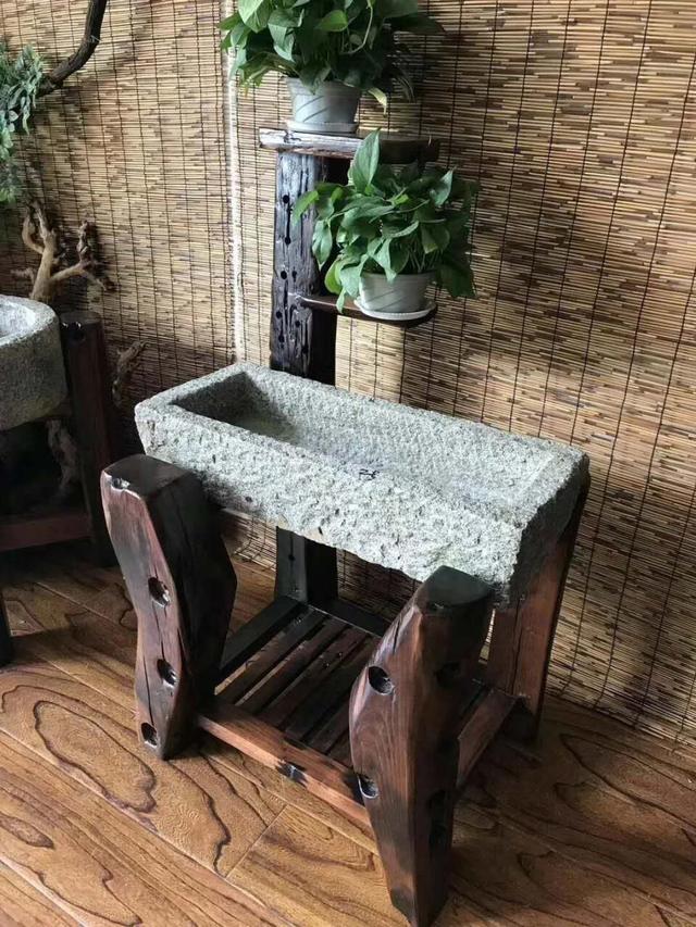 石槽——創造漂亮景觀的好材料