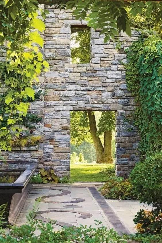 別墅庭院圍墻必備的5種設(shè)計(jì)!