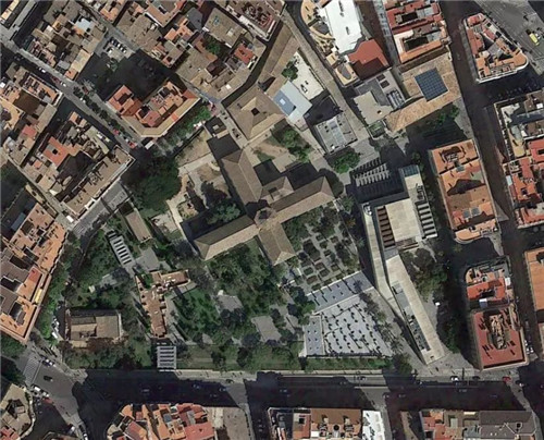 廢墟中的現代醫院景觀改造