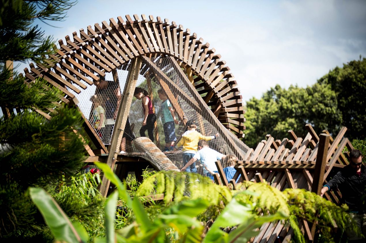 伊恩?波特兒童野外游戲場