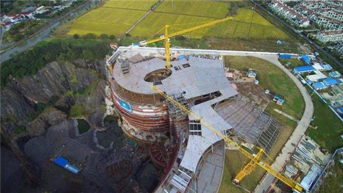 日本留下的戰爭遺址經改造成最獨特的酒店