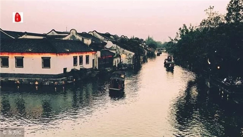 千城一色 斷崖城市文化該去何處續(xù)接