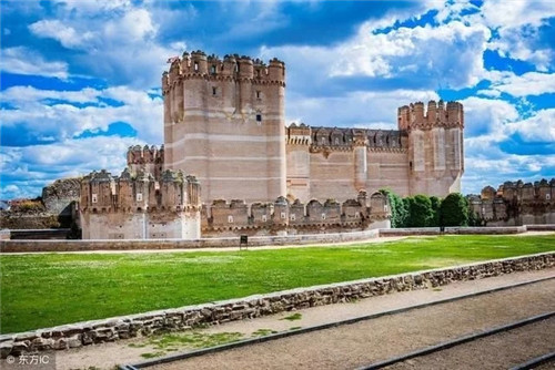 千城一色 斷崖城市文化該去何處續(xù)接