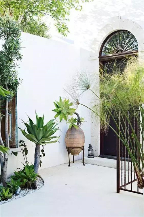 民宿庭院入口可以設計成這樣