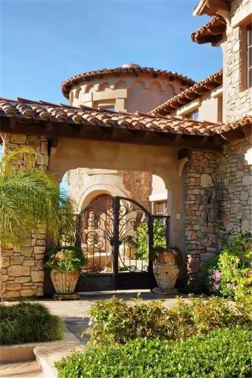 民宿庭院入口可以設計成這樣