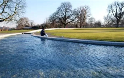 聊聊身邊的景觀草坪