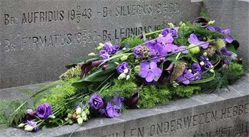 關(guān)于喪葬花藝的那些事