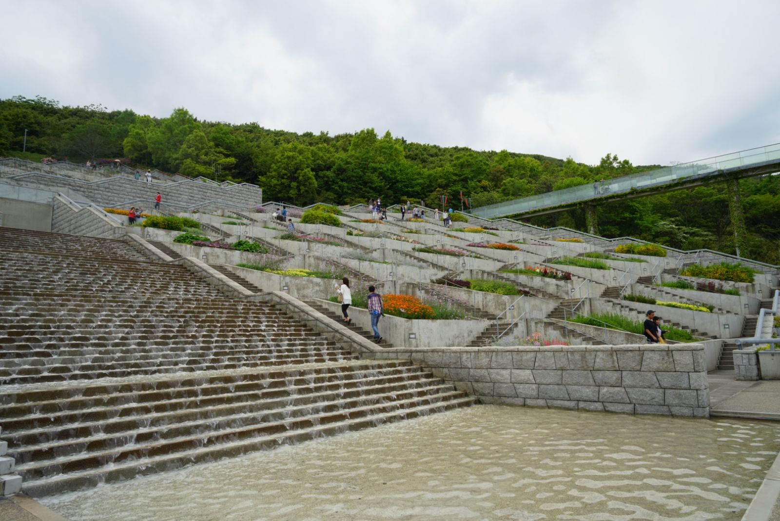 參觀大師安藤忠雄作品 考察大阪住宅與商業(yè)建筑