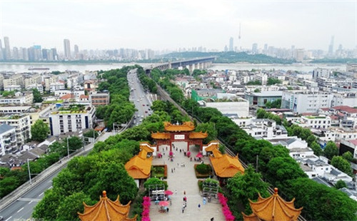 武漢黃鶴樓景區(qū)周邊立體整治見成效