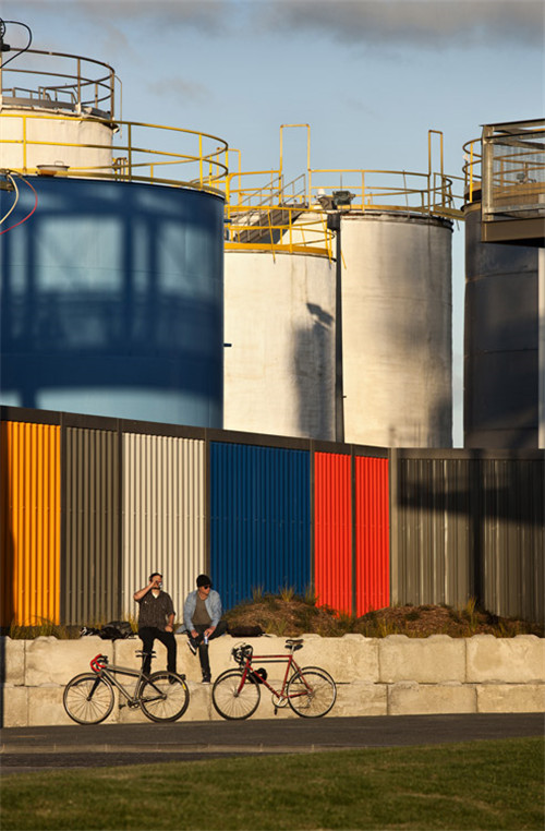 奧克蘭海濱工業區北碼頭長廊濱水景觀的改造