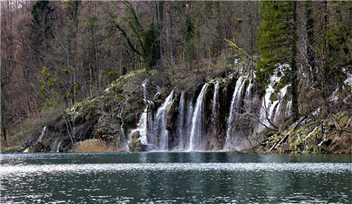 “十六湖國家公園”撫慰人內心的是純粹自然