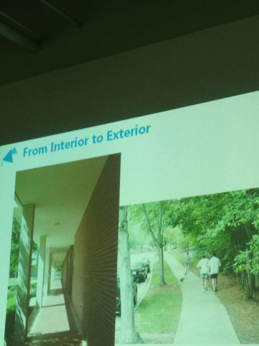 羅青：創(chuàng)造有情感意義的空間序列