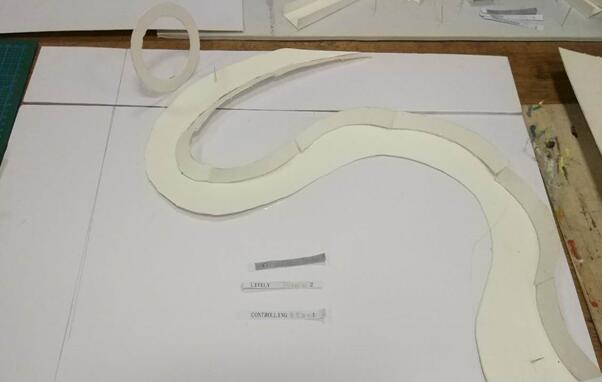 羅青：創(chuàng)造有情感意義的空間序列