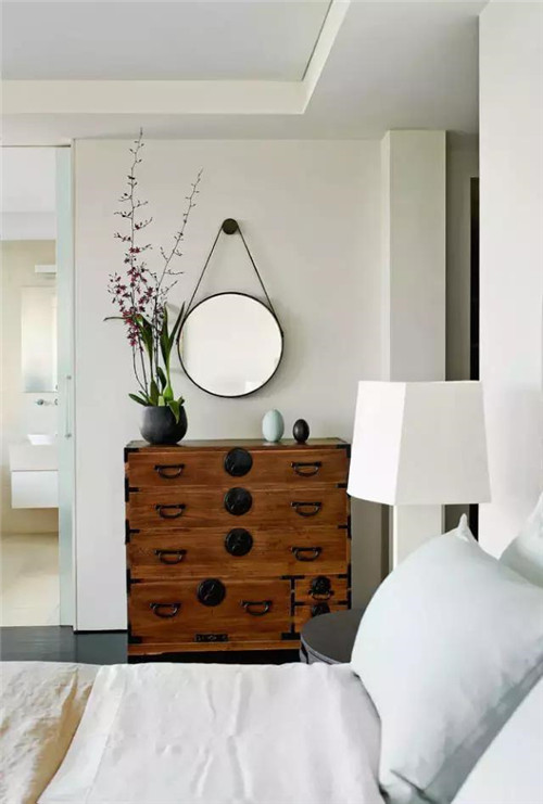 插花入瓶，生活在野