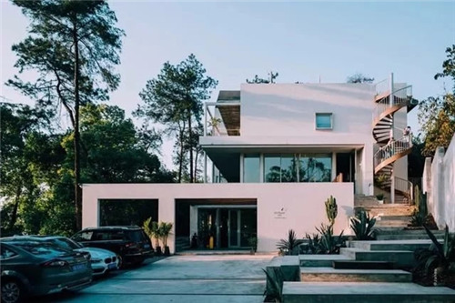 民宿設計：生于山野安于室的民宿設計