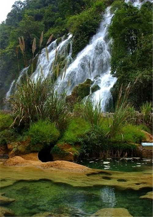 荔波樟江風景名勝區——中國的超級盆景