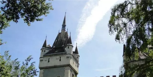 城市公園作為公共空間，如何展現(xiàn)城市魅力